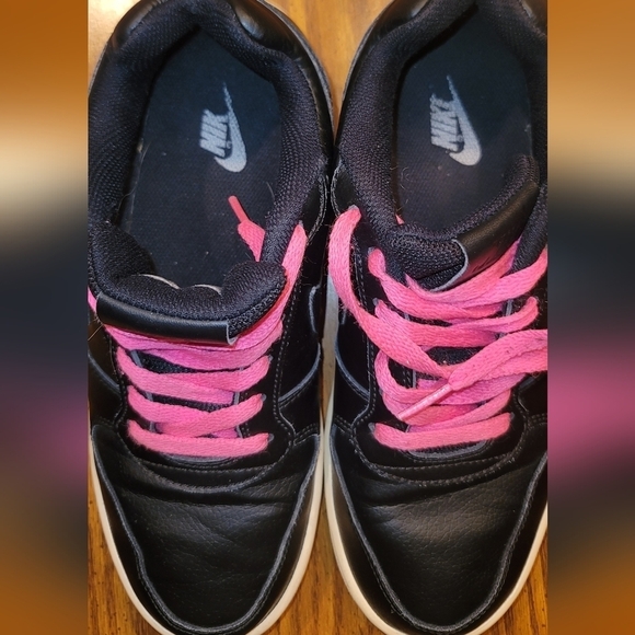 Womens size 8 Nike Ebernon lows. - Picture 9 of 10